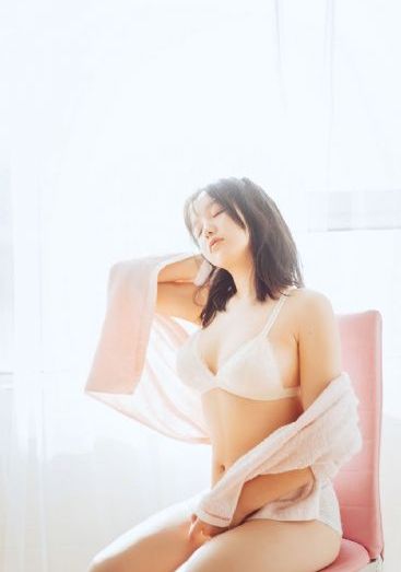 拥抱春天的罗曼史