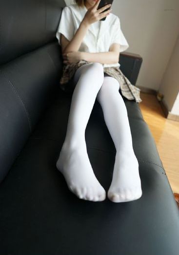 六个瑞典女孩在滑雪场