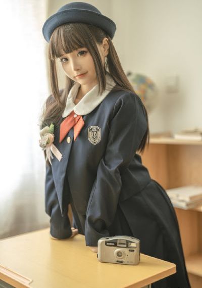 既当女儿又当老婆