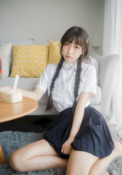 荒岛女儿国