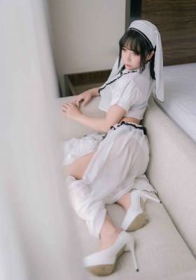 免费美女视频网站